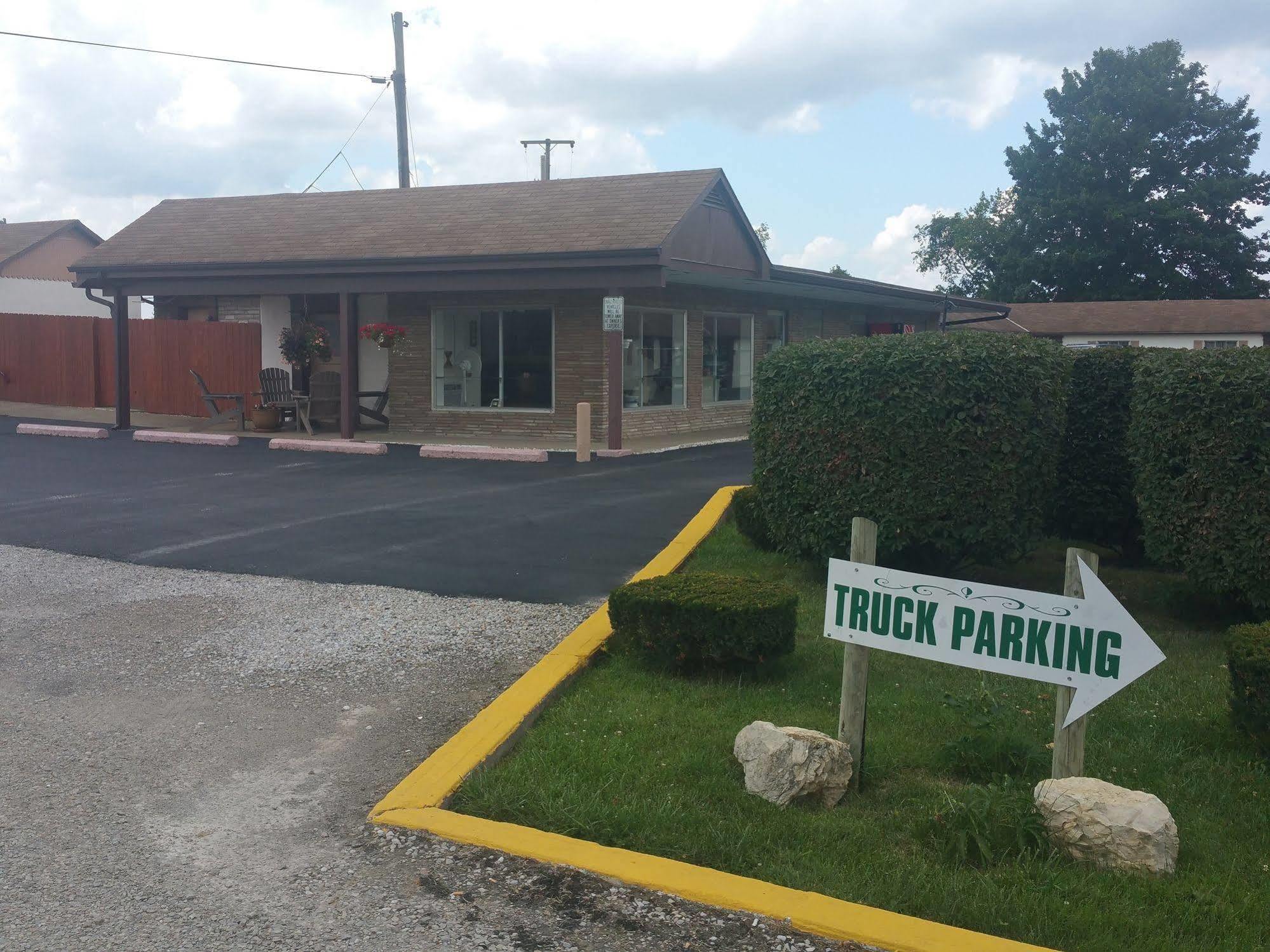 Baker'S Motel Norwich 外观 照片